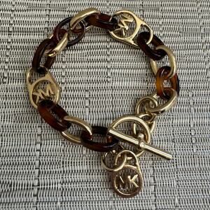 Michael Kors Gold Tone and Tortoise Link Bracelet